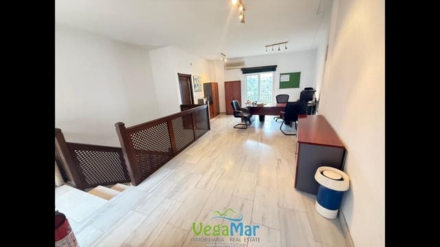 2 soveværelse Lejlighed til salg i La Herradura, Almuñécar - € 215.000 (Ref: 9547007)