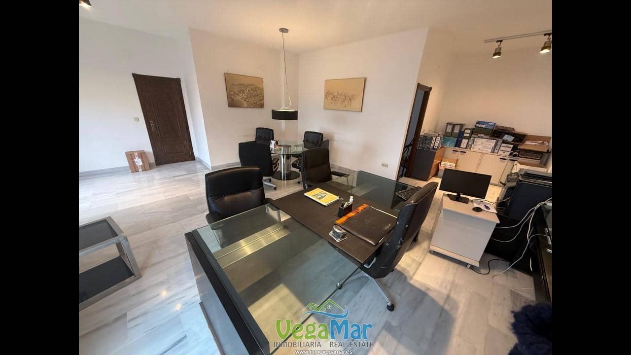 2 soveværelse Lejlighed til salg i La Herradura - € 215.000 (Ref: 9547007)