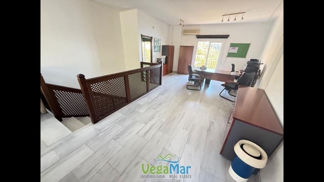 2 slaapkamer Flat te koop in La Herradura, Almuñécar - € 215.000 (Ref: 9547007)