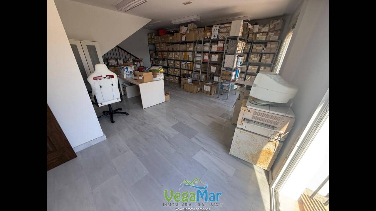 2 bedroom Flat for sale in La Herradura - € 235,000 (Ref: 9547008)