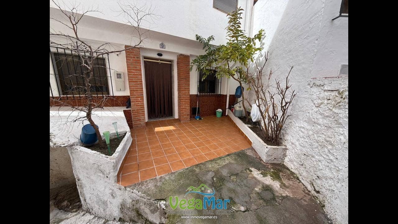 3 chambre Villa/Maison à vendre à Otivar - 143 000 € (Ref: 9581284)