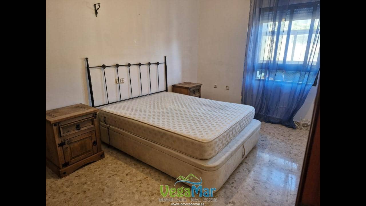 3 sovrum Lägenhet till salu i La Herradura med garage - 215 000 € (Ref: 9592244)