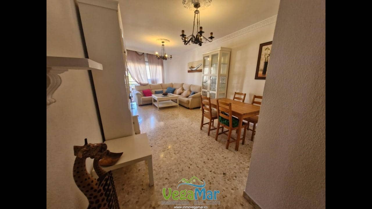 3 sovrum Lägenhet till salu i La Herradura med garage - 215 000 € (Ref: 9592244)