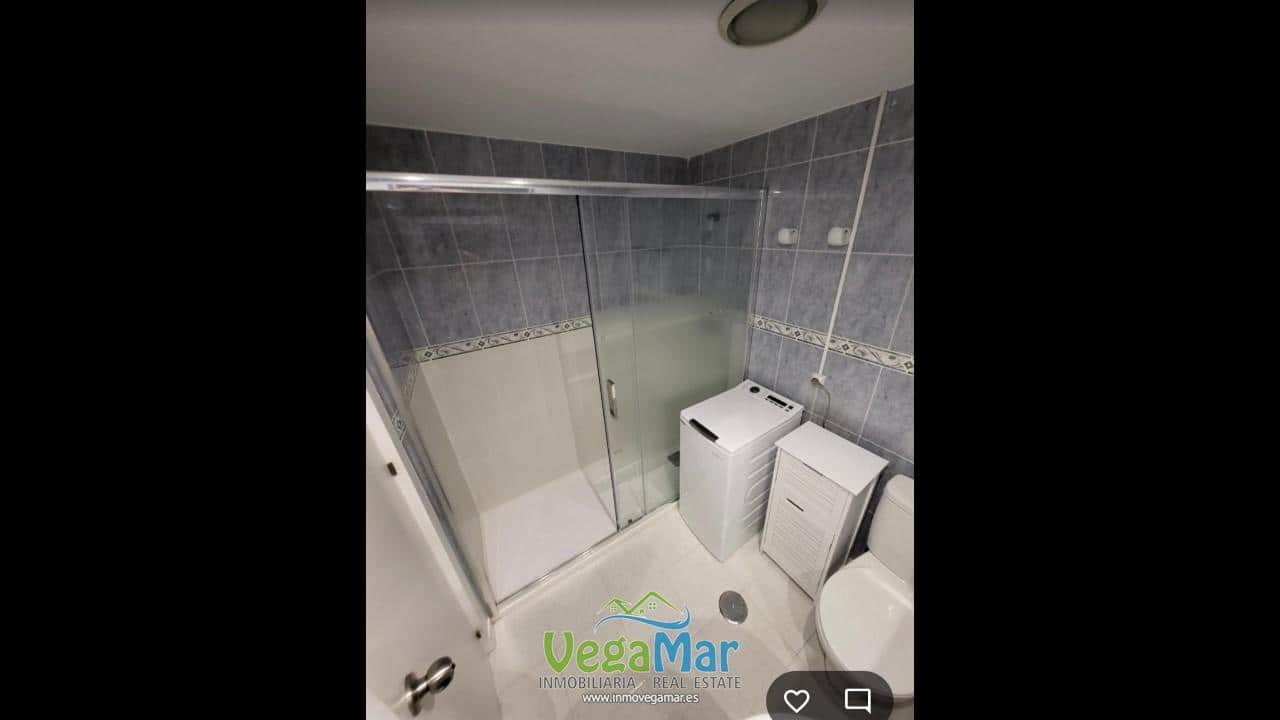 Lejlighed til salg i Almunecar med garage - € 200.000 (Ref: 9606425)