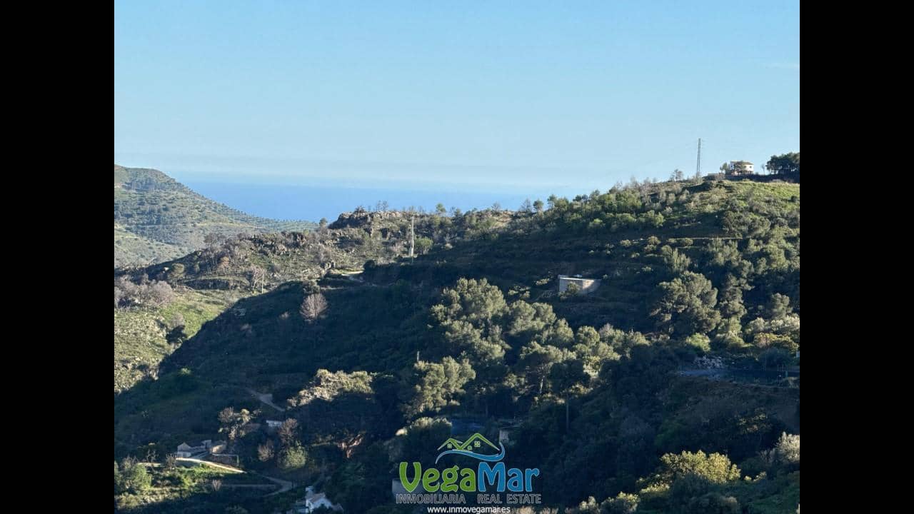 4 bedroom Finca/Country House for sale in Almunecar with pool - € 210,000 (Ref: 9702478)