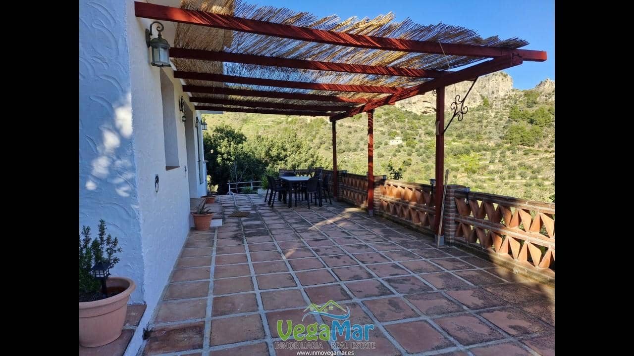 4 bedroom Finca/Country House for sale in Almunecar with pool - € 210,000 (Ref: 9702478)