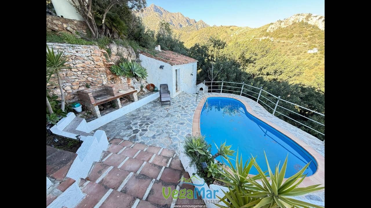 4 bedroom Finca/Country House for sale in Almunecar with pool - € 210,000 (Ref: 9702478)