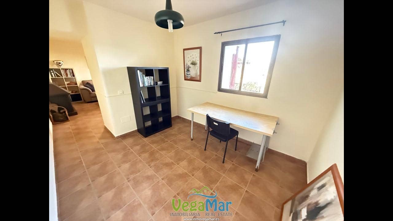 4 bedroom Finca/Country House for sale in Almunecar with pool - € 210,000 (Ref: 9702478)