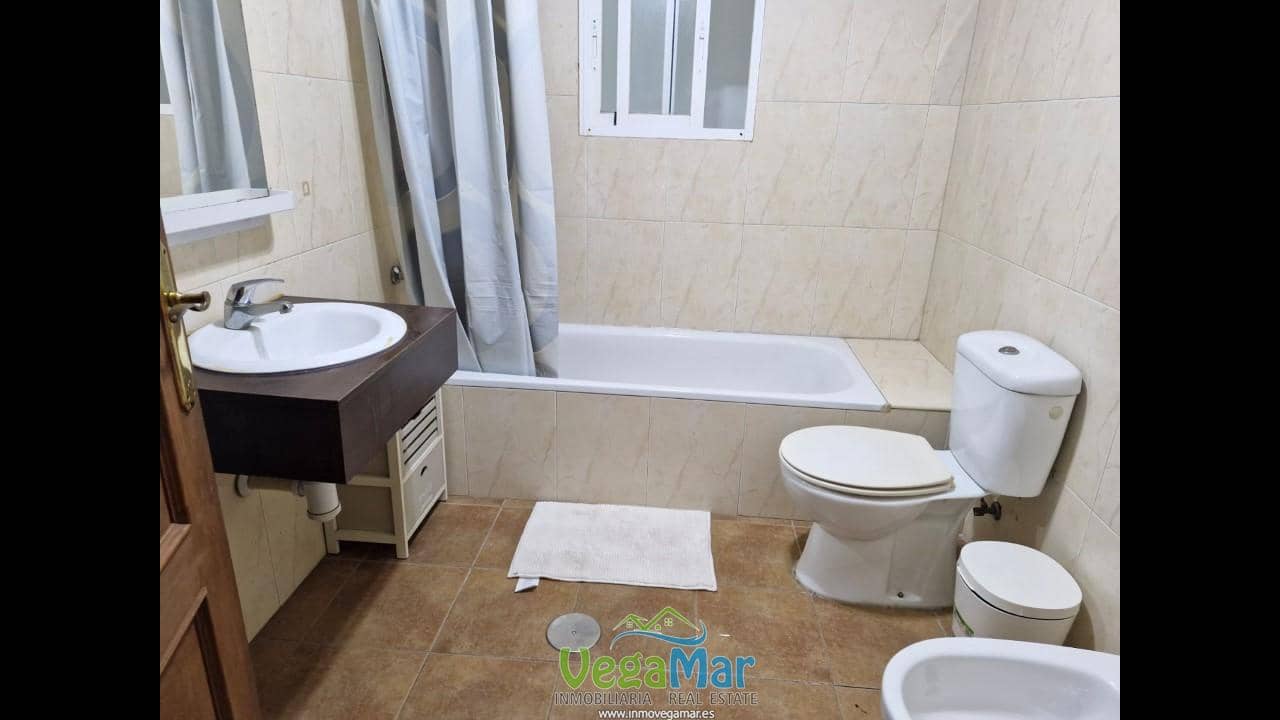 4 bedroom Finca/Country House for sale in Almunecar with pool - € 210,000 (Ref: 9702478)