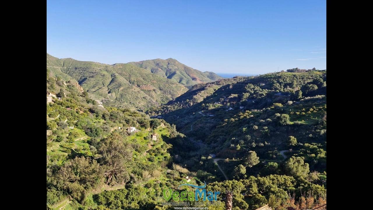 4 bedroom Finca/Country House for sale in Almunecar with pool - € 210,000 (Ref: 9702478)