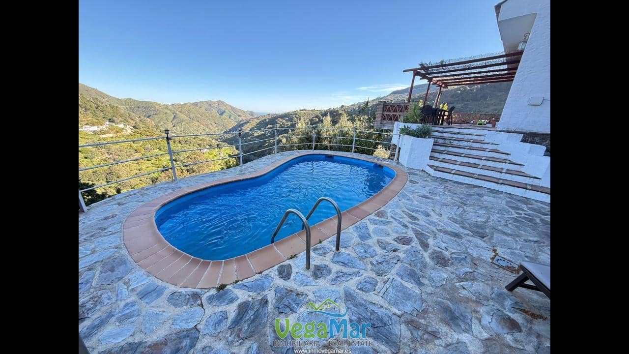 4 bedroom Finca/Country House for sale in Almunecar with pool - € 210,000 (Ref: 9702478)
