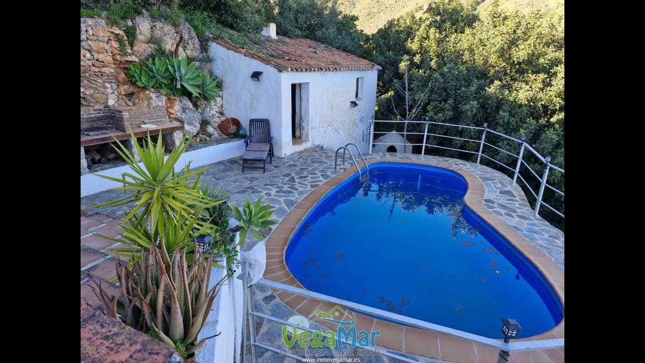 4 bedroom Finca/Country House for sale in Almunecar with pool - € 210,000 (Ref: 9702478)