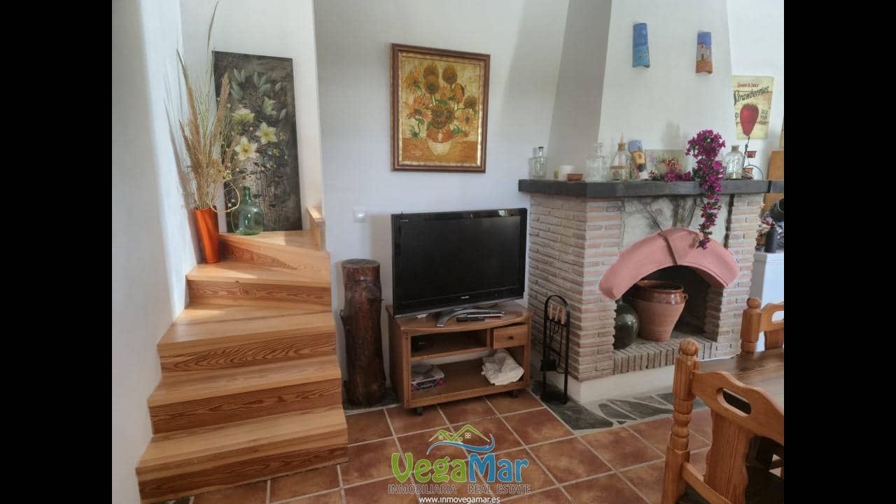 2 bedroom Finca/Country House for rent in Jete with pool - € 1,200 (Ref: 9709190)