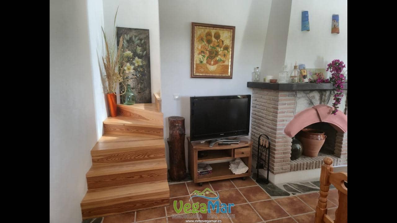 2 bedroom Finca/Country House for rent in Jete with pool - € 1,200 (Ref: 9709190)