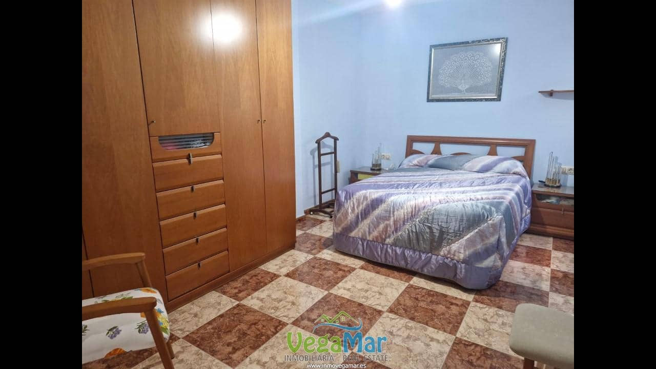3 bedroom Flat for sale in Almunecar - € 315,000 (Ref: 9747248)