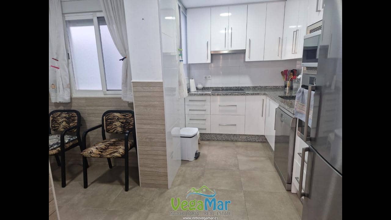 3 bedroom Flat for sale in Almunecar - € 315,000 (Ref: 9747248)
