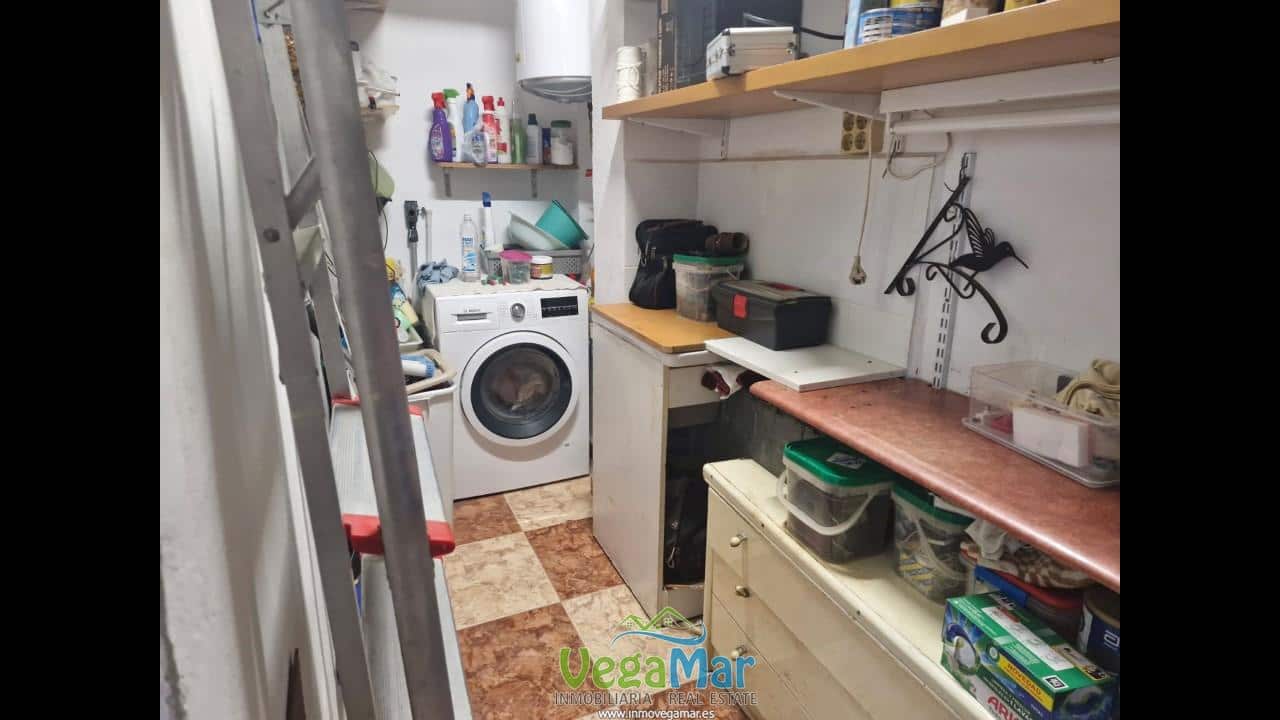 3 bedroom Flat for sale in Almunecar - € 315,000 (Ref: 9747248)