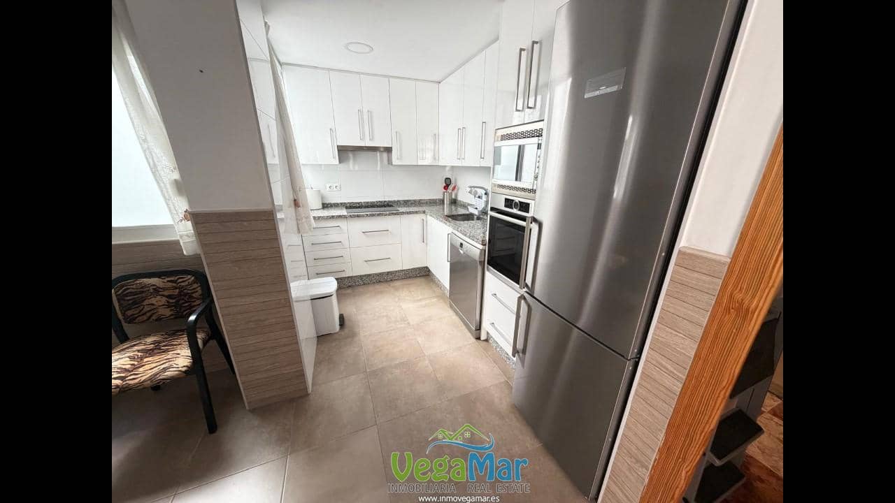 3 bedroom Flat for sale in Almunecar - € 299,000 (Ref: 9747248)
