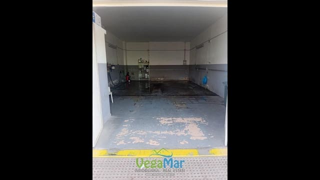 1 quarto Empresa para venda em Almuñécar - 230 000 € (Ref: 9747249)