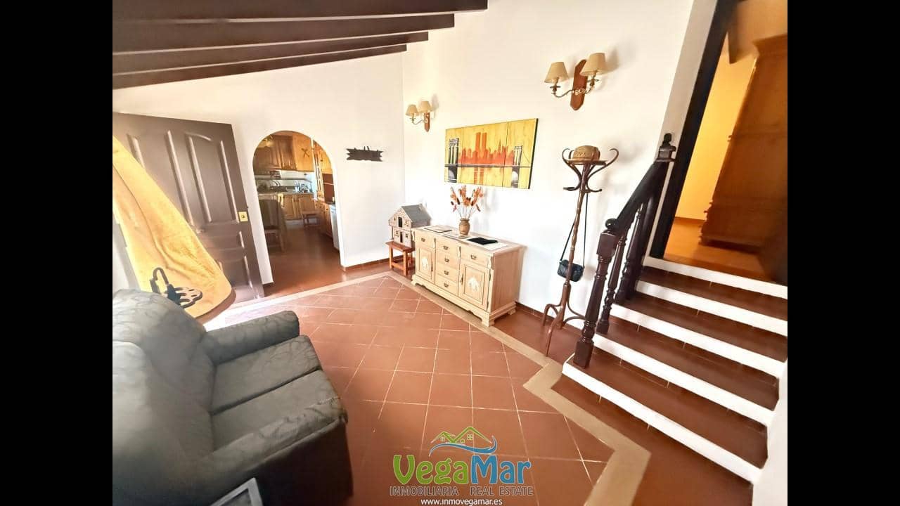 5 soveværelse Villa til salg i Almunecar med swimmingpool garage - € 850.000 (Ref: 9780011)