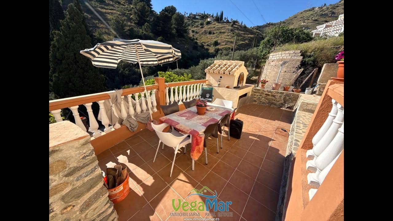 5 soveværelse Villa til salg i Almunecar med swimmingpool garage - € 850.000 (Ref: 9780011)