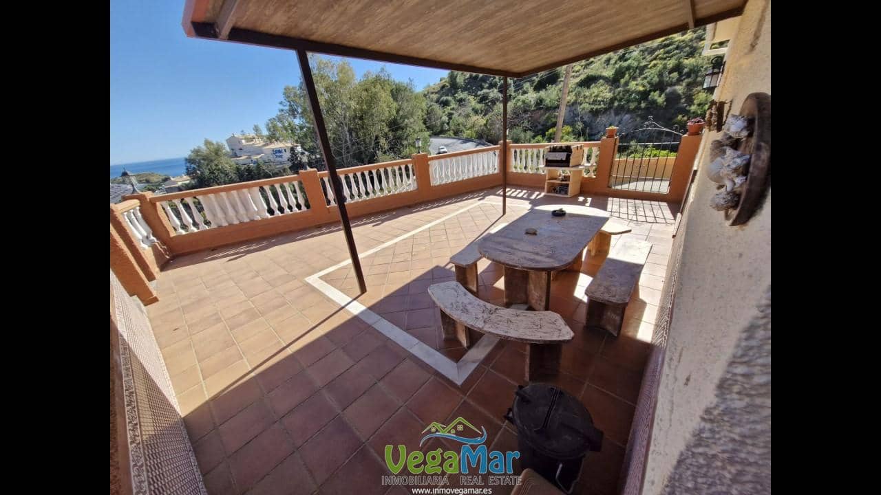 5 soveværelse Villa til salg i Almunecar med swimmingpool garage - € 850.000 (Ref: 9780011)