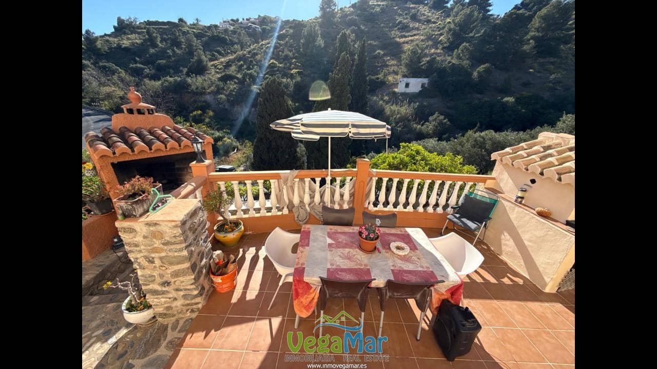 5 soveværelse Villa til salg i Almunecar med swimmingpool garage - € 850.000 (Ref: 9780011)