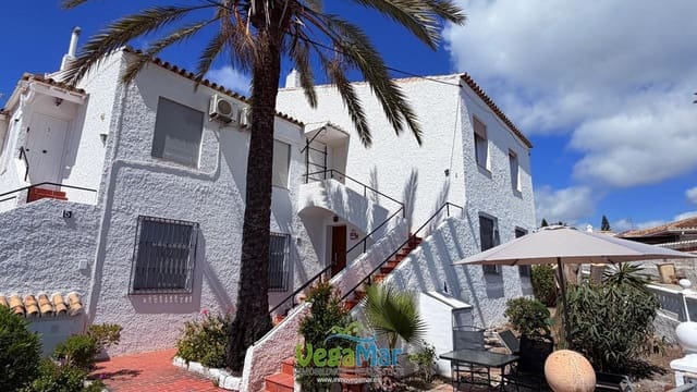   2 soveværelse   ferieVilla i Almuñécar   - € 450 (Ref: 9784985)