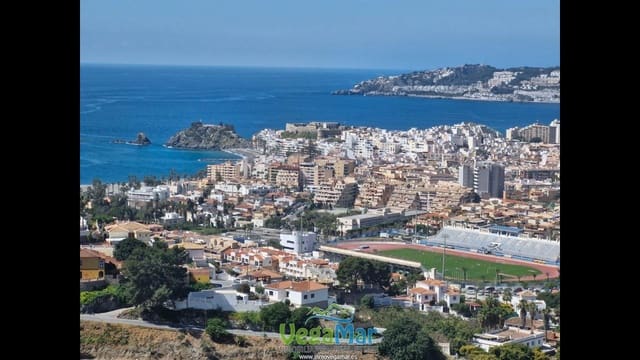   2 soveværelse   ferieVilla i Almuñécar   - € 450 (Ref: 9784985)