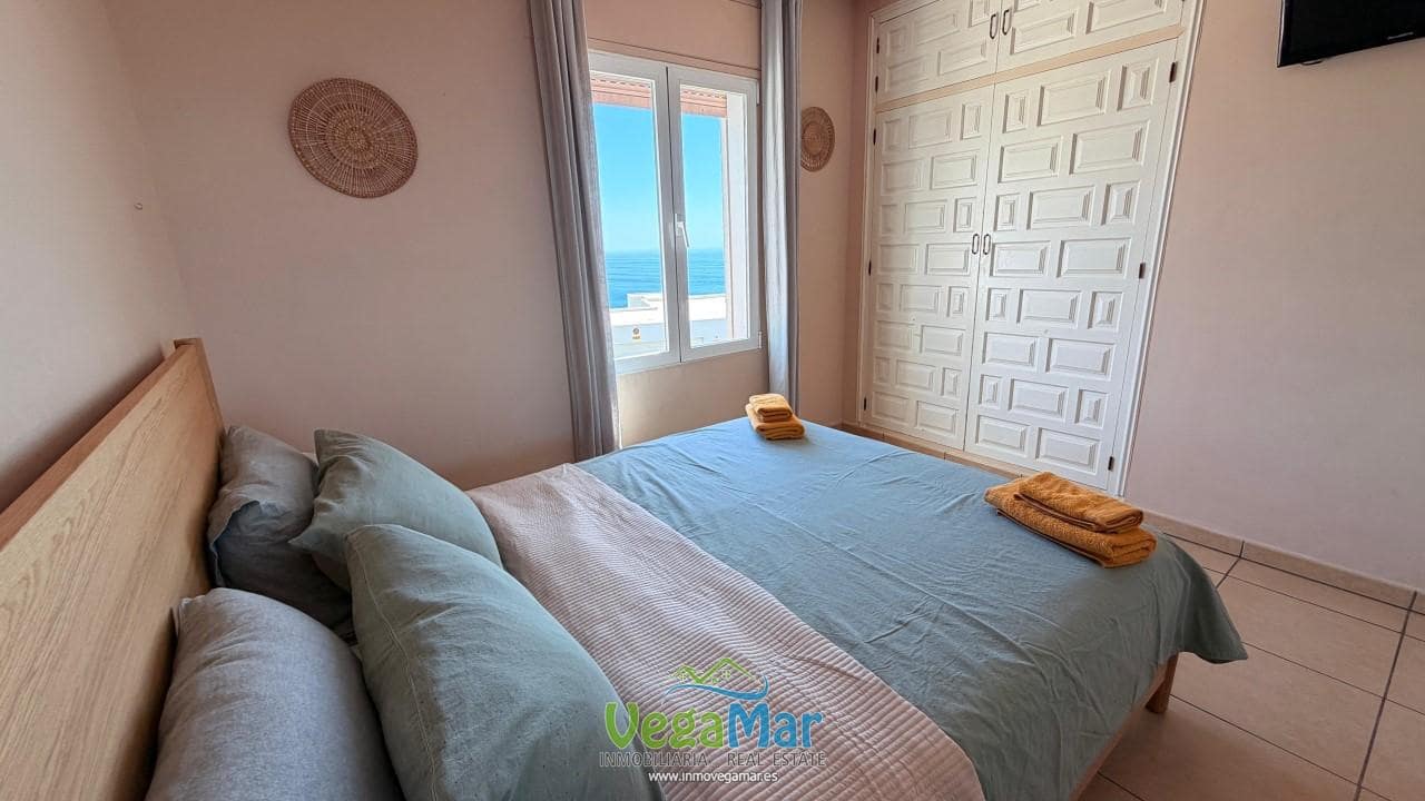 2 bedroom Villa for holiday rental in Almunecar - € 450 (Ref: 9784985)