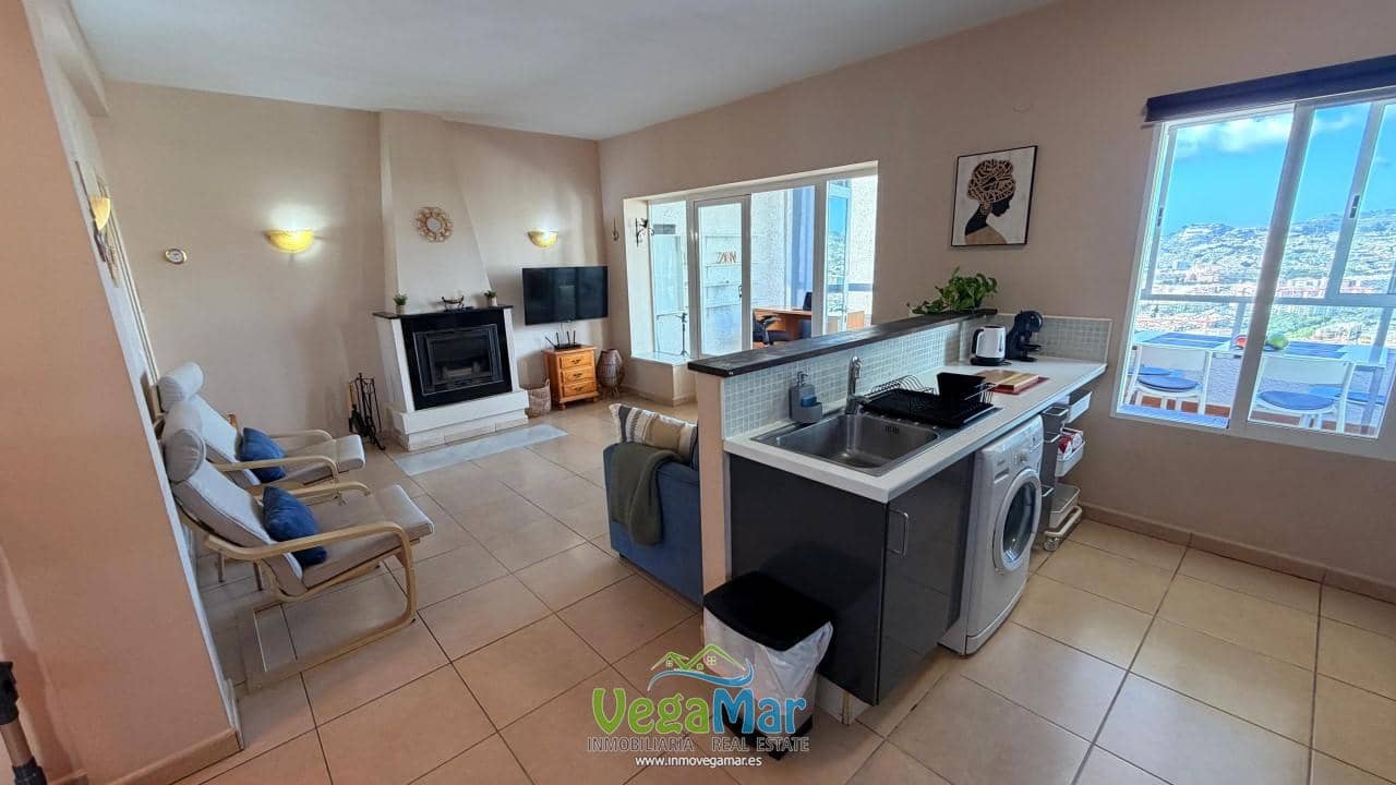 2 bedroom Villa for holiday rental in Almunecar - € 450 (Ref: 9784985)