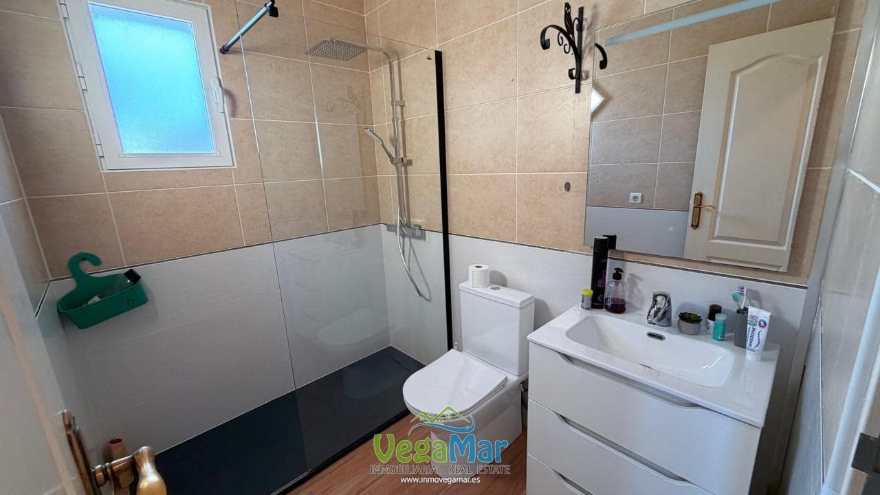 2 bedroom Villa for holiday rental in Almunecar - € 450 (Ref: 9784985)