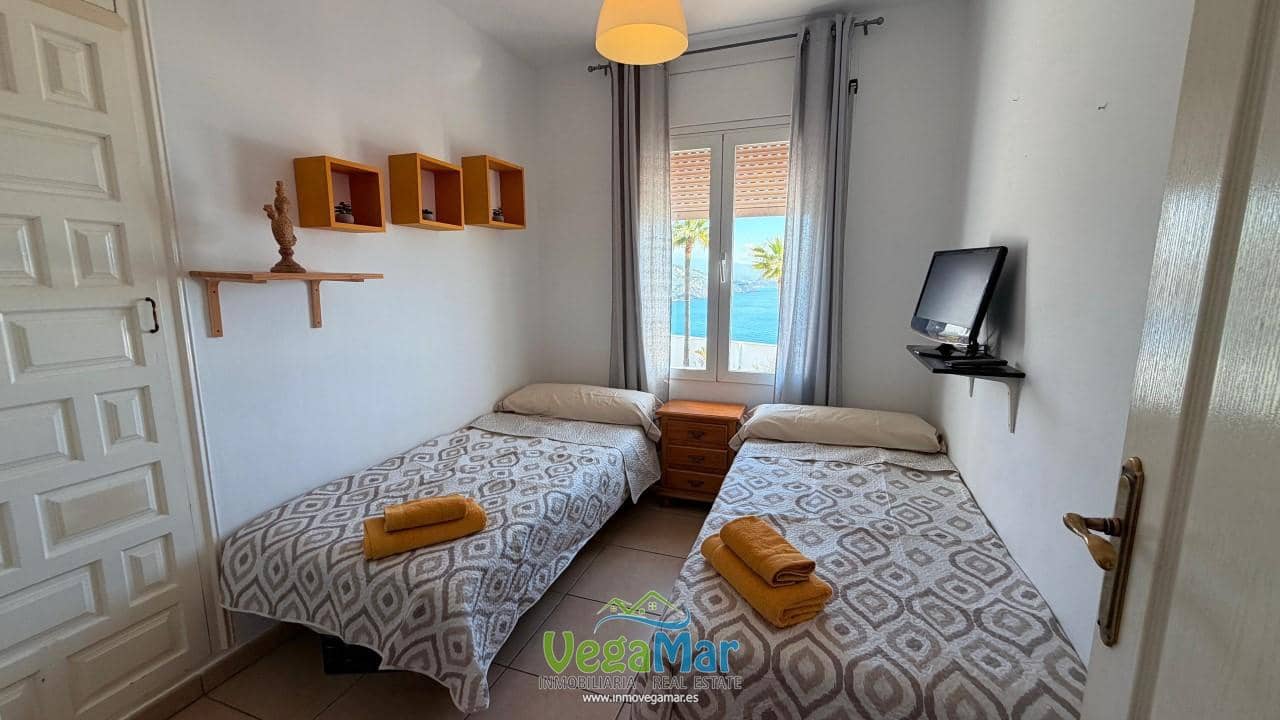 2 bedroom Villa for holiday rental in Almunecar - € 450 (Ref: 9784985)