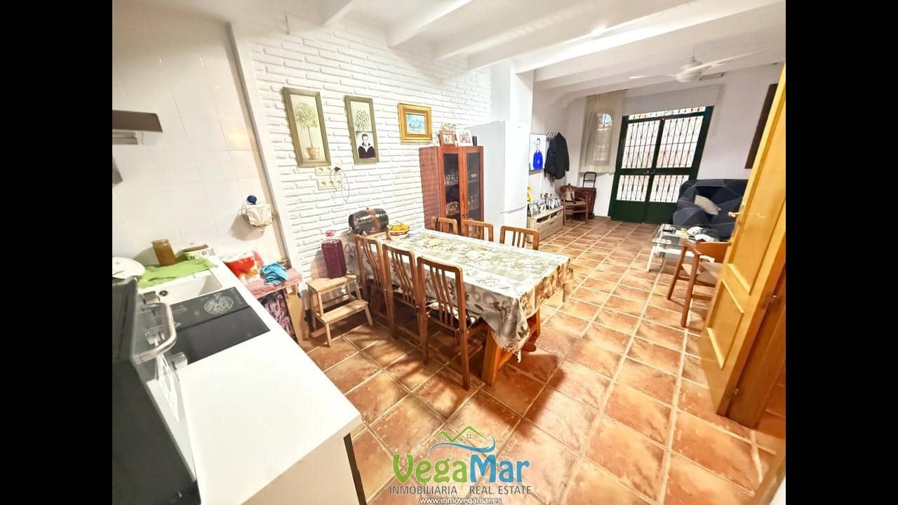 Negocio de 1 habitación en Almuñécar en venta - 140.000 € (Ref: 9795538)