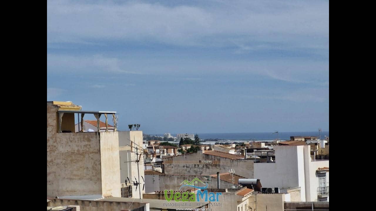 5 bedroom Villa for sale in Motril with garage - € 265,000 (Ref: 9821224)