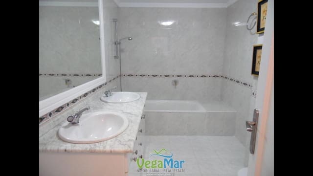 3 camera da letto Appartamento in vendita in Almuñécar con garage - 365.000 € (Rif: 9834842)