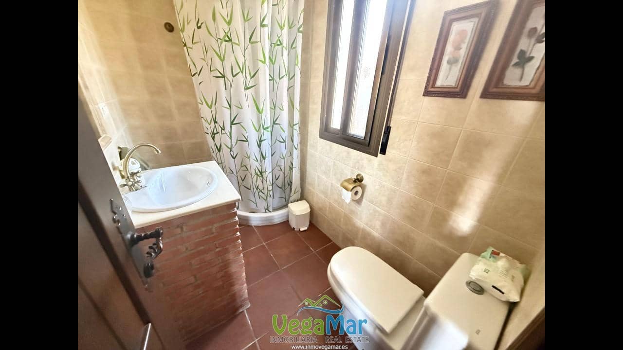 1 bedroom Finca/Country House for sale in Almunecar with pool - € 250,000 (Ref: 9838783)