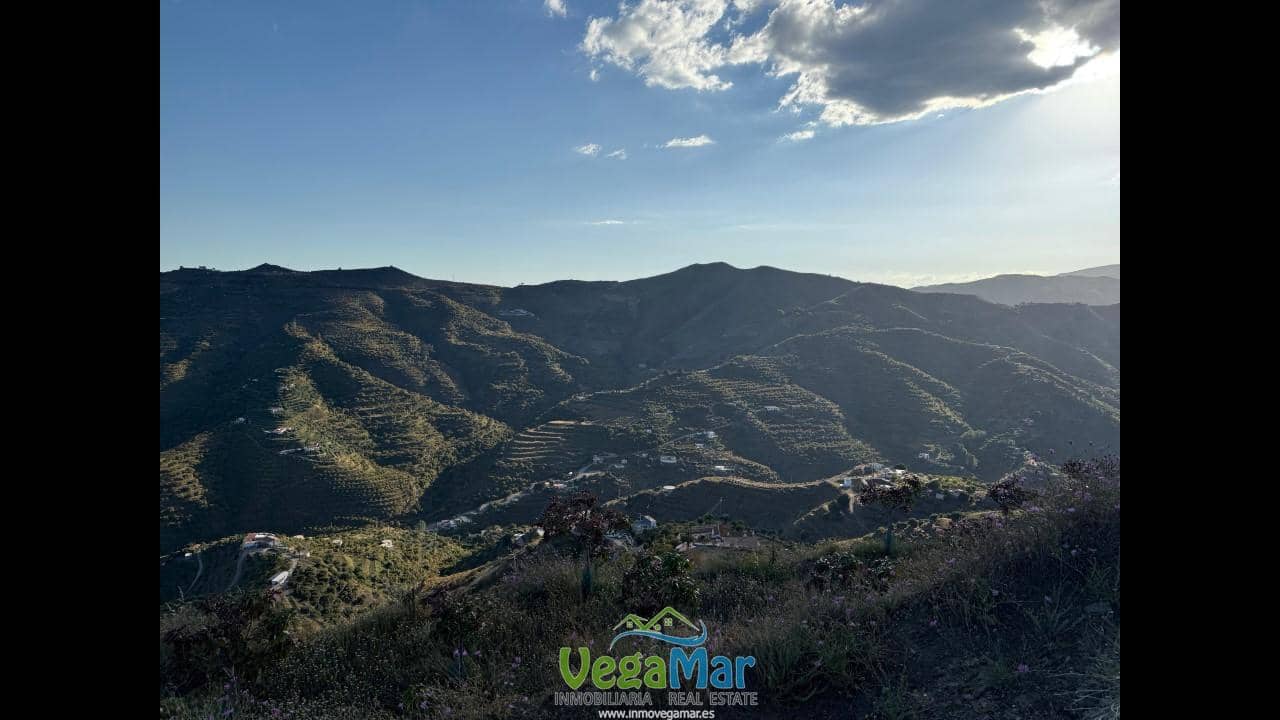 1 bedroom Finca/Country House for sale in Almunecar with pool - € 250,000 (Ref: 9838783)