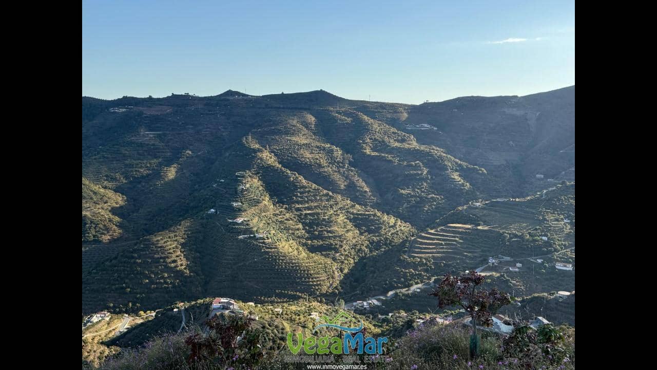 1 bedroom Finca/Country House for sale in Almunecar with pool - € 250,000 (Ref: 9838783)
