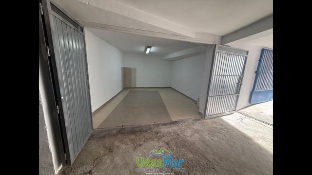 Garage til salg i Almuñécar - € 40.000 (Ref: 9844017)