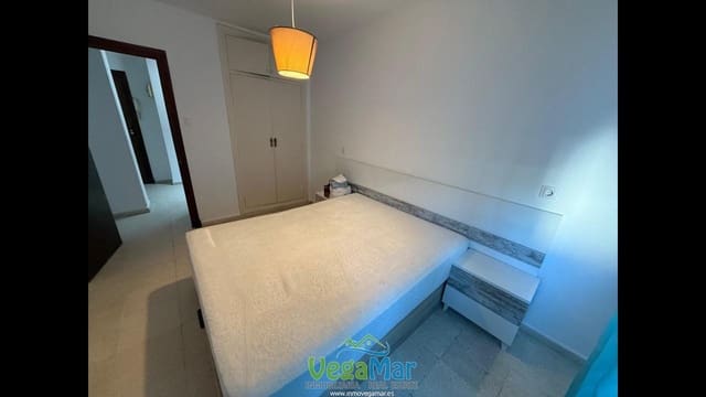 2 soveværelse Lejlighed til leje i Velilla, Almuñécar med garage - € 750 (Ref: 9873892)