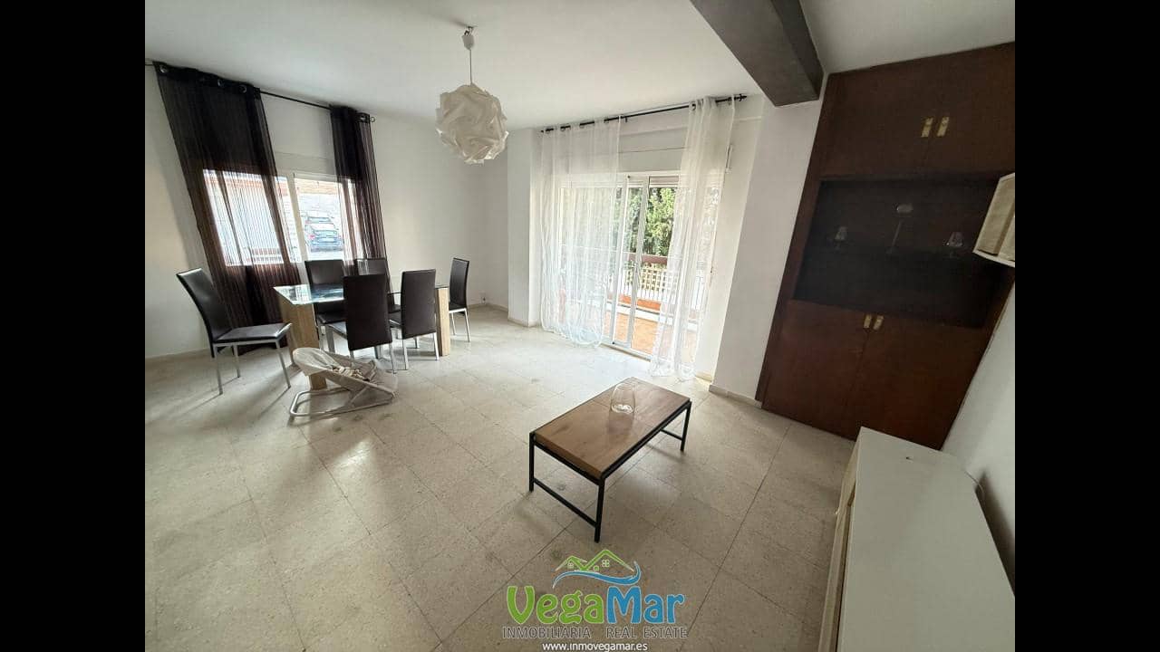 2 bedroom Flat for rent in Velilla with garage - € 750 (Ref: 9873892)