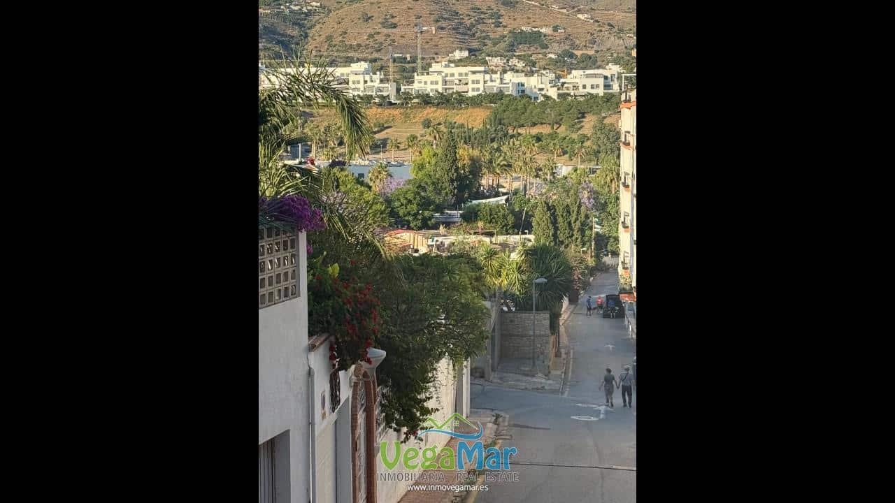 2 bedroom Flat for rent in Velilla with garage - € 750 (Ref: 9873892)