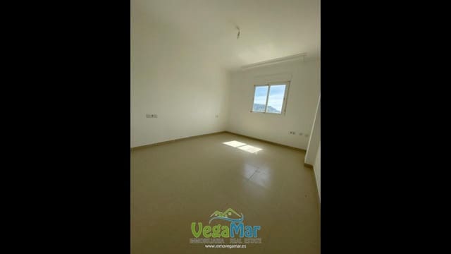 2 sypialnia Mieszkanie na sprzedaż w Almuñécar z garażem - 175 000 € (Ref: 9885224)