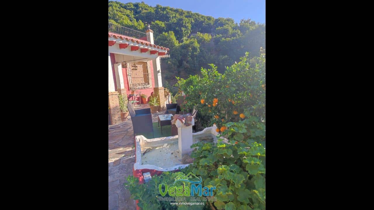 2 bedroom Finca/Country House for sale in Jete with pool - € 380,000 (Ref: 9911769)