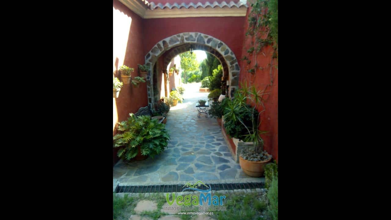 2 bedroom Finca/Country House for sale in Jete with pool - € 380,000 (Ref: 9911769)