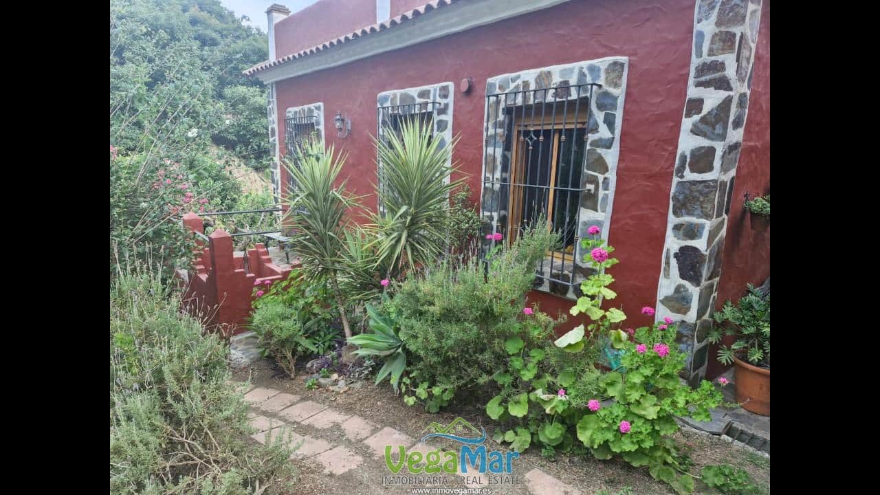 2 bedroom Finca/Country House for sale in Jete with pool - € 389,000 (Ref: 9911769)