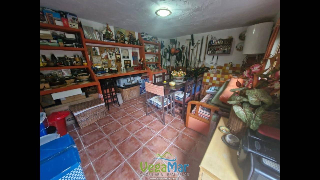 2 bedroom Finca/Country House for sale in Jete with pool - € 389,000 (Ref: 9911769)