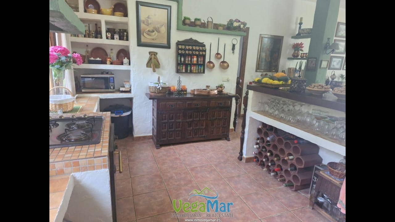 2 bedroom Finca/Country House for sale in Jete with pool - € 389,000 (Ref: 9911769)