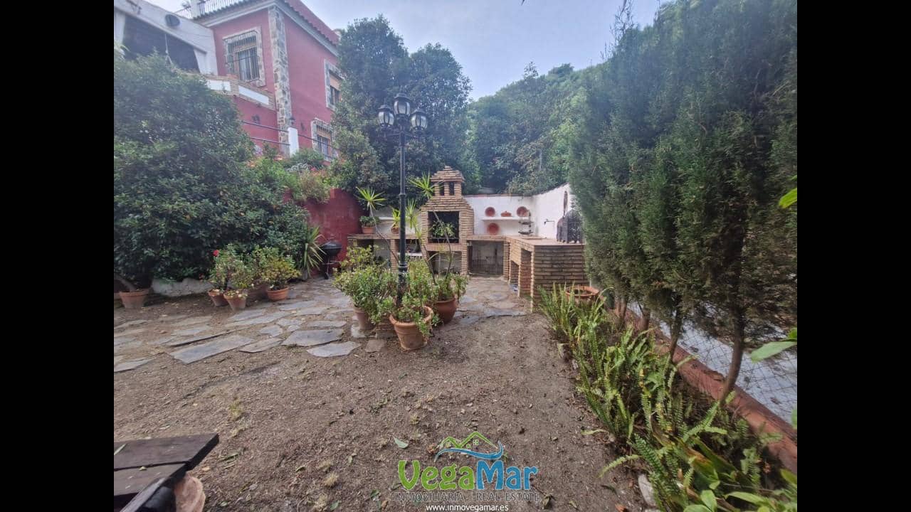 2 bedroom Finca/Country House for sale in Jete with pool - € 389,000 (Ref: 9911769)